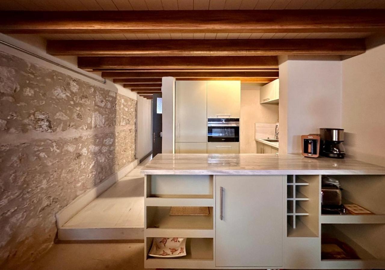 Private 2br/2ba House W Patio&terrace *